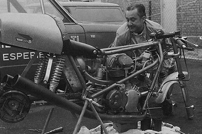 Ducati 500 Grand Prix Desmo V-twin 1971 – Testing At Silverstone Circuit – Photo