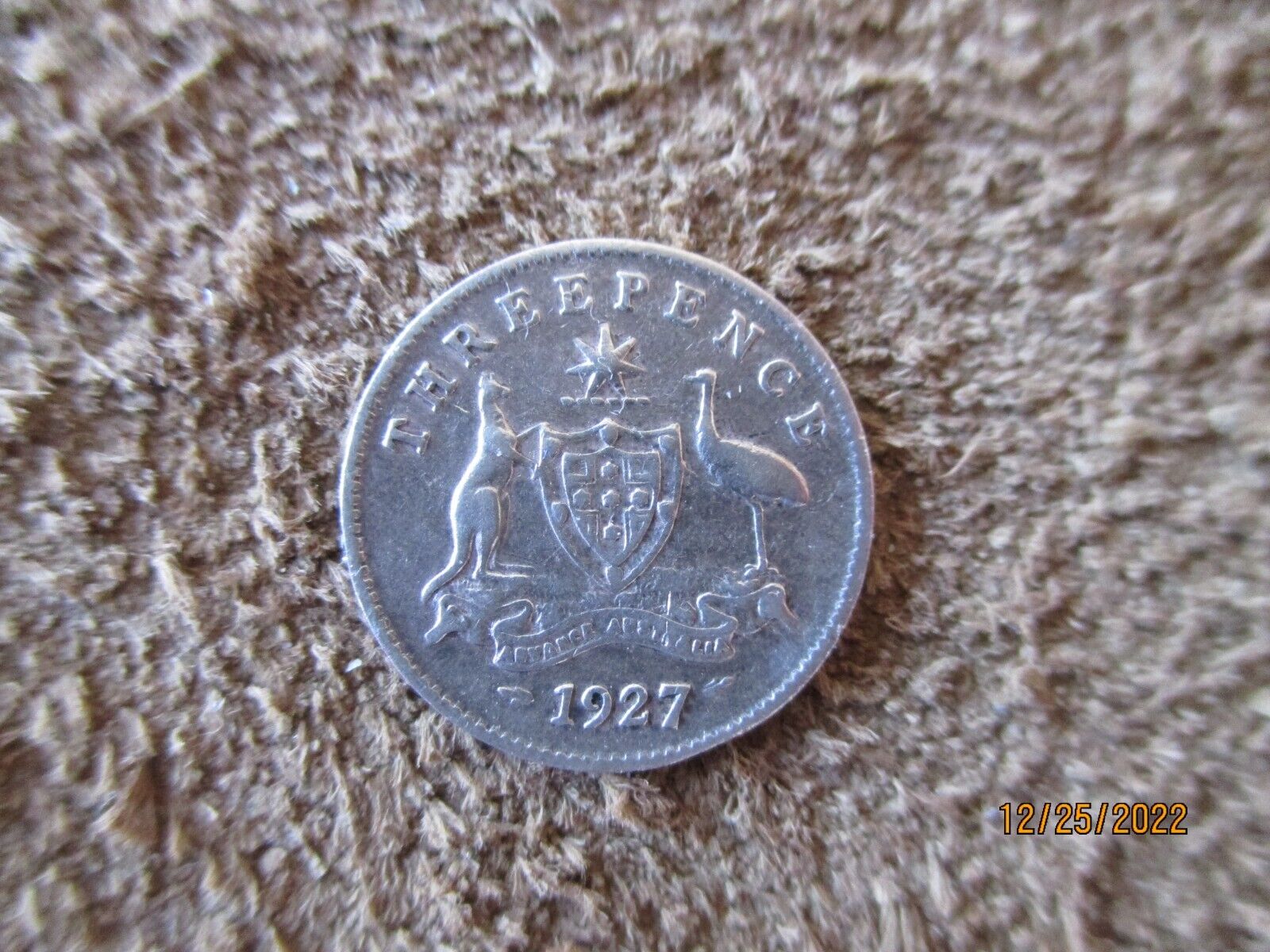 Australia Three Pence Silver Coin 1927