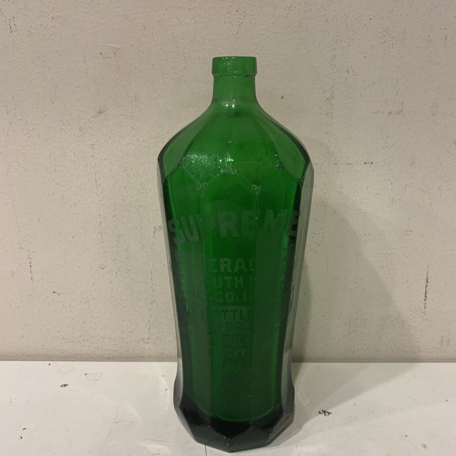 Supreme Beverage Co. Chicago Illinois Old  Seltzer Bottle
